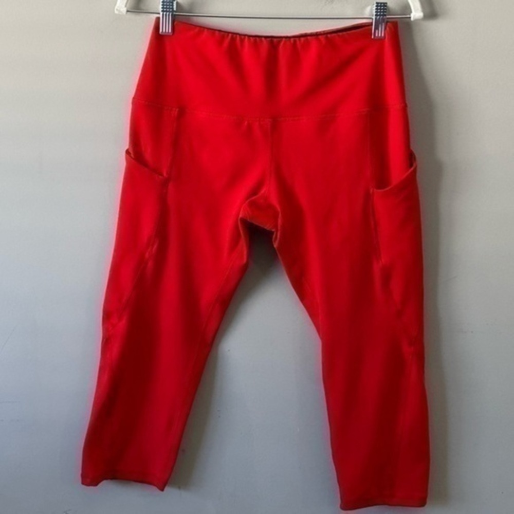 EUC ODODOS Womens High Waist Yoga Leggings Pocket Bright Red size medium